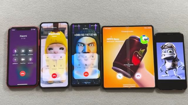 iPhone 11 + Xs vs Samsung Z Flip 4 + Z Fold 3 + A53 Incoming Call at the Same Time смотреть онлайн