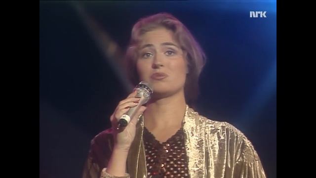 Sissel Kyrkjebø & Neil Sedaka - Solitaire