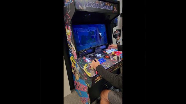 32" Classic Arcade -8TB Hyperspin / Mame Arcade with 80k Games смотреть онлайн