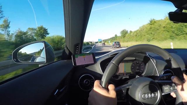 Autobahn cursing in Audi TT @ 240 km/h смотреть онлайн