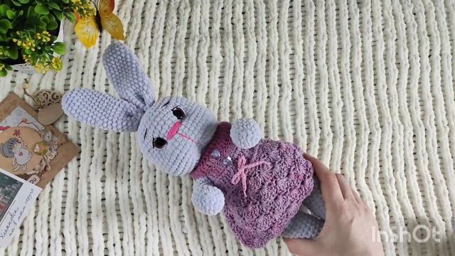 Обзор на зайчиков/#вязаныеигрушки #зайцкрючком #игрушкисвоимируками #игрушкикрючком смотреть онлайн