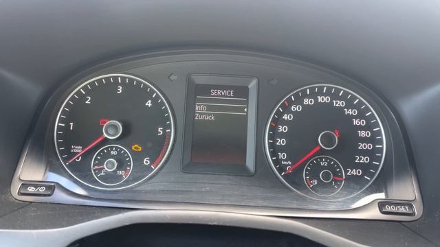 VW Caddy Service Reset смотреть онлайн