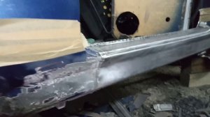 Замена и усиление порогов Нива 21213, покраска переходом