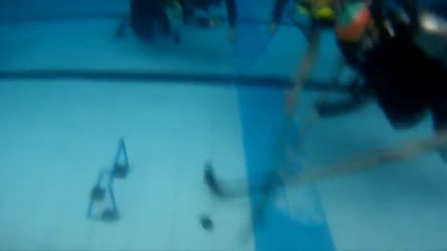 ПОДВОДНЫЙ ХОККЕЙ смотреть онлайн