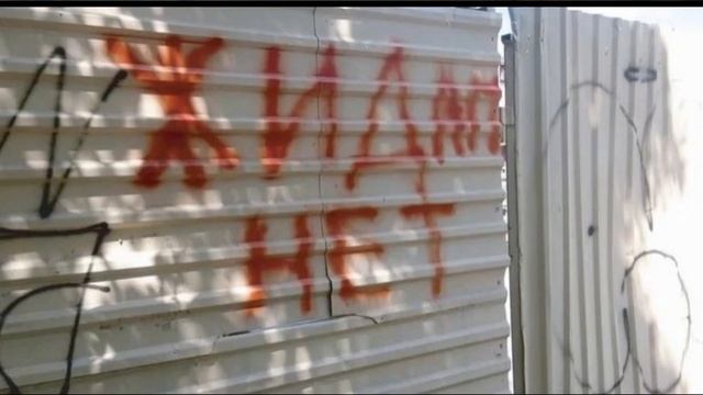 "Врагам назло" Слова: Валерий Блехер. Музыка: Якира Лифшиц. Исполняют: Валерий Блехер и Якира Лифши смотреть онлайн