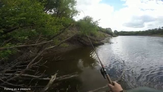 Ловля щуки на джиг.Сплав и рыбалка на реке Пышма. смотреть онлайн