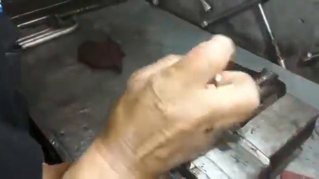 como desarmar bomba de frenos de renault break смотреть онлайн