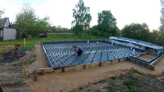 Армирование плитного фундамента (часть 2) смотреть онлайн