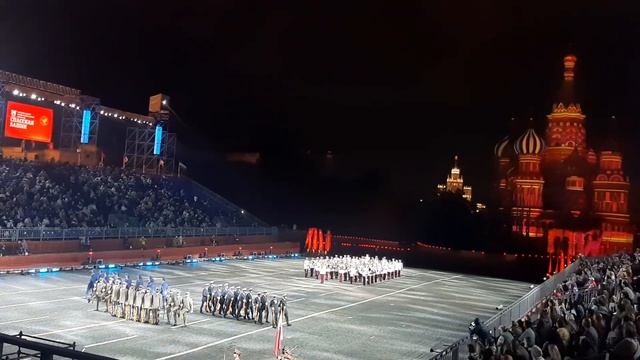 Фестиваль "Спасская башня". Открытие. Военный оркестр Катара. Красная площадь. 27.08.2021 смотреть онлайн