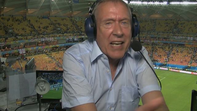 Italy V England 2-1 - Martin Tyler "..WC 2014 is shaping to be as attacking as 1970" смотреть онлайн