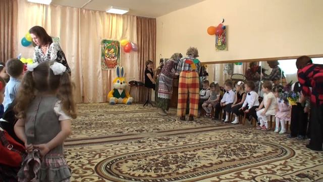 [2/2] Йола садик 61, гр. Кувшинчик. 8 марта 2011, съемка Данилы смотреть онлайн