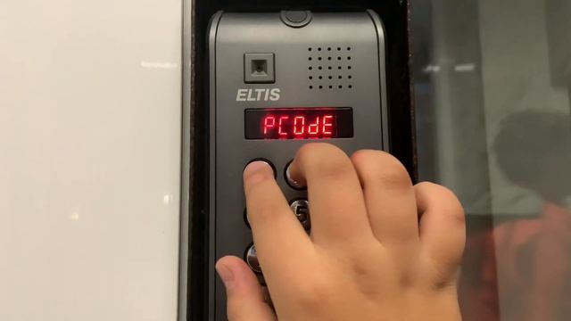 Как взломать домофон Eltis DP-5000 смотреть онлайн