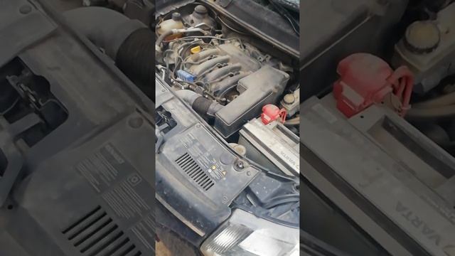 Избавляемся от дребезжания капота на Renault Logan II. смотреть онлайн