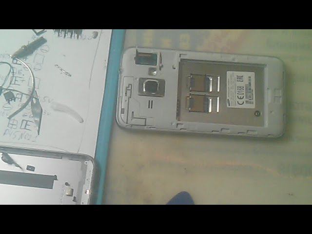 J1 2016 (j120f) Samsung / после воды, отклеиваем AMOLED экран