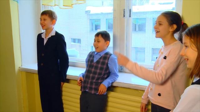 Это ужас! Юрий Иванович разбил окно в школе... смотреть онлайн