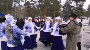 Частушки на проводах зимы 💃группа Лето красное 💃.mp4