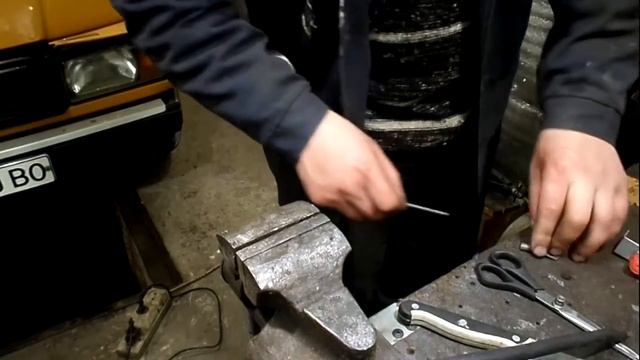 Выключатель массы в салон авто ВАЗ 2107 смотреть онлайн