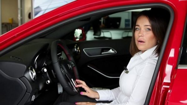 Обзор автомобиля Mercedes-Benz GLA.