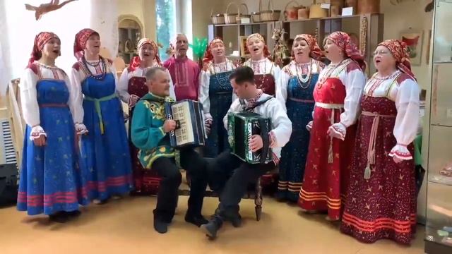 Песня под гармонь от ансамблей "Исерга" и "Мича гудок" смотреть онлайн