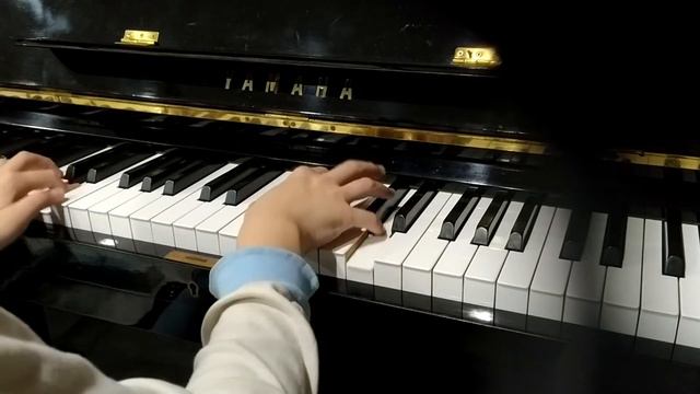 Piano solo Ultraman Taro op смотреть онлайн