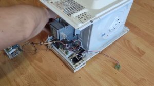 Сколько меди в микроволновке/Что внутри микроволновки.