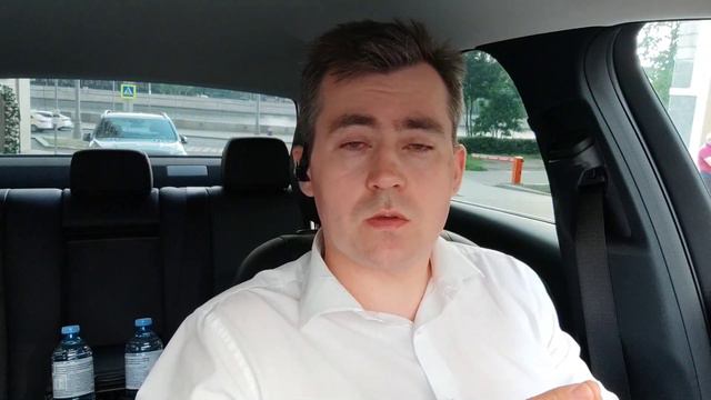 Ответ на вопрос, зачем пристегиваться на заднем сидении автомобиля. смотреть онлайн