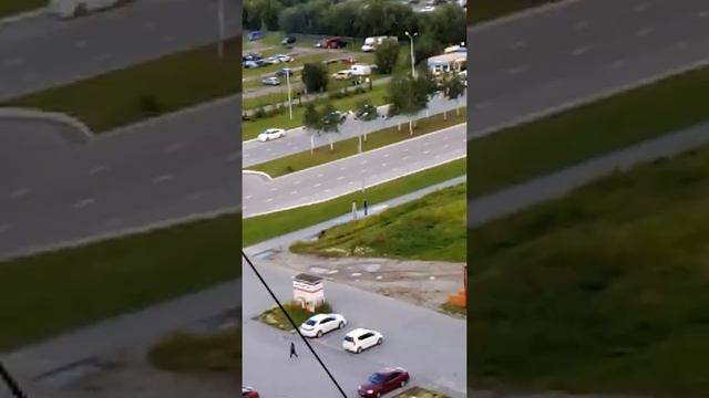 ГОРИТ МАШИНА ПОЖАР В НИЖНЕВАРТОВСКЕ смотреть онлайн