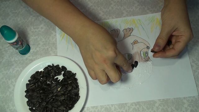 ЕЖИК КОЛЮЧКА! Мастер класс, как сделать КАРТИНУ С ЕЖИКОМ из семечек) - ЭЙ, ЖЕЛТЫЙ - 014 смотреть онлайн