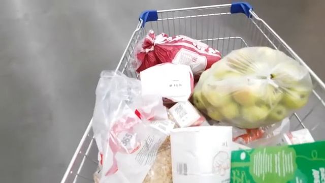 Часть1. Закупка продуктов нуждающимся .Что купили и для кого. смотреть онлайн