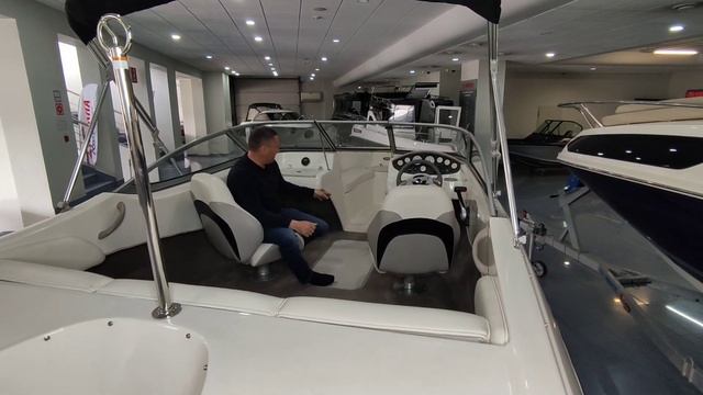 Катер Stingray 191 RX - боурайдер, достойный вашего внимания