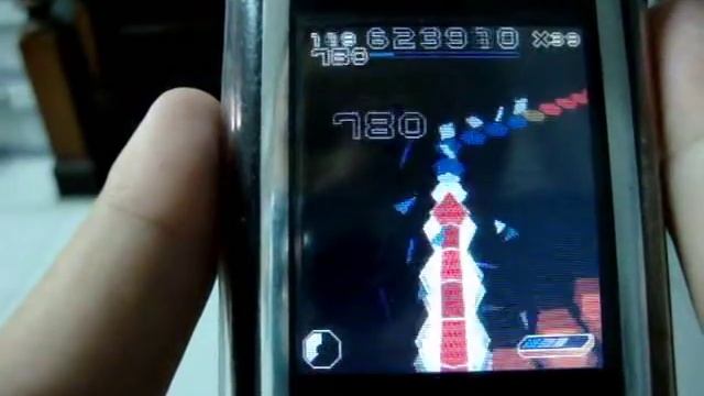 Snakes 3D running on Nokia N72 Thai [Level 36 Absolute] смотреть онлайн