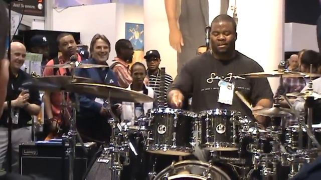 Chris Coleman Namm 2010... 3 of 3 смотреть онлайн