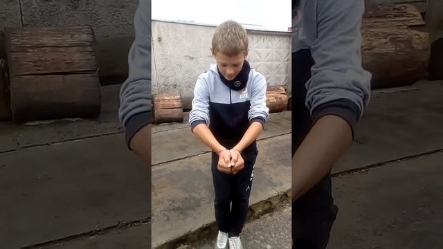 Порвал хомут руками одним движением!!!!! смотреть онлайн