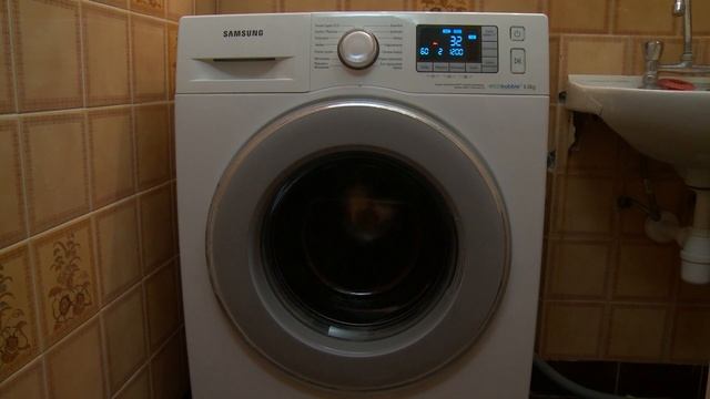 Legendary washing machine - washing of my black socks collection смотреть онлайн