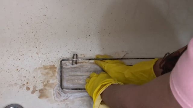 Как удалить ржавчину с полочки в ванной #полезныесоветы#лайфхаки