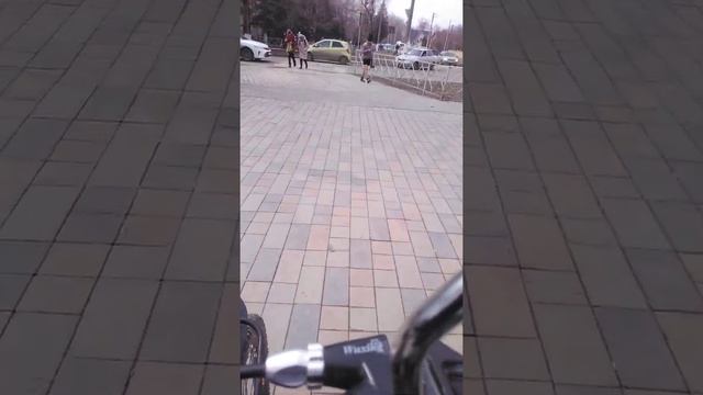 Электро вело байк 1 кВ поездка по г.Зерноград. смотреть онлайн