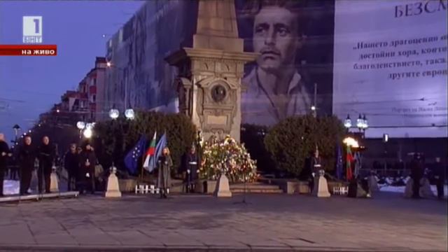 Достойно естъ - (родопски напев), пято от Васил Левски смотреть онлайн