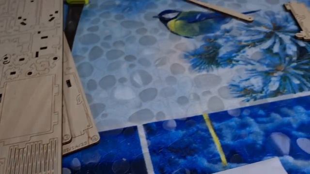 Деревянный конструктор UGEARS Янтарная шкатулка смотреть онлайн