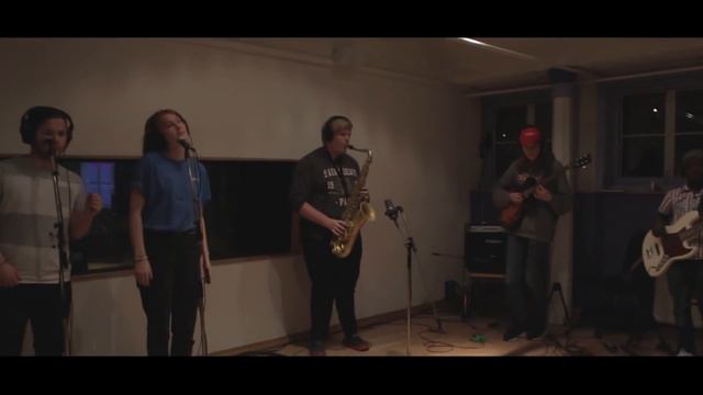 Feeling Good, but It's All Star смотреть онлайн