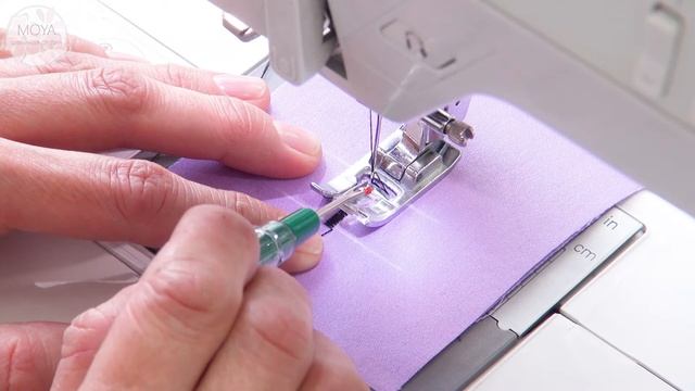 Как сделать петлю при помощи зигзагообразной строчки смотреть онлайн