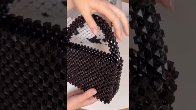 Сумка из бусин му-му ?: плетем бока и учимся стягивать!!! смотреть онлайн