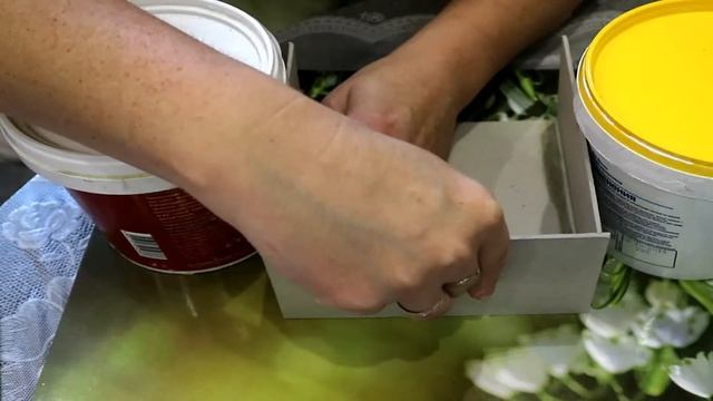 Как работать с переплетным картоном. Часть 2. Склеиваем шкатулку " "Fleur". смотреть онлайн