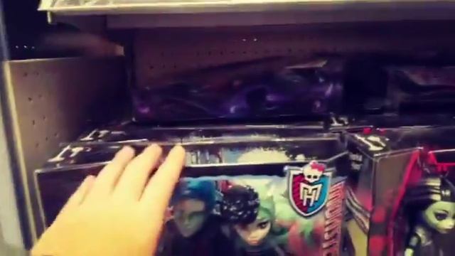 Что-то типа охоты на кукол))) смотреть онлайн