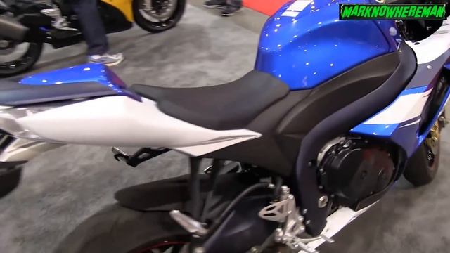 2013 Honda CBR 1000RR (Fireblade) or the 2013 Suzuki GSX-R1000? Which one? Why? смотреть онлайн
