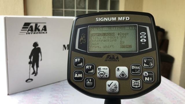 Ce găsim in meniul detectorului de metale AKA Signum MFD смотреть онлайн