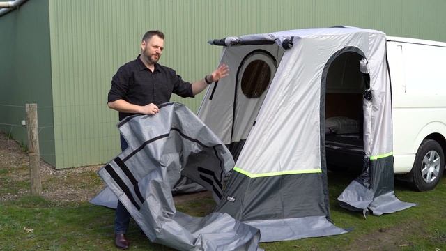 Toyota Hiace rear tent - the Trapez from REIMO