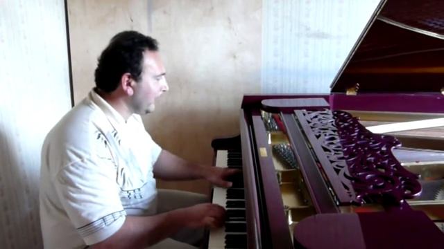 Мне мама тихо говорила - Дионис Харлампиди смотреть онлайн