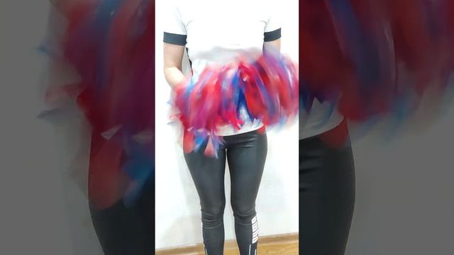 ПРМА56 Помпоны для черлидинга (чирлидинга) одинарные на ручке. Матовые. Размер стандарт. смотреть онлайн
