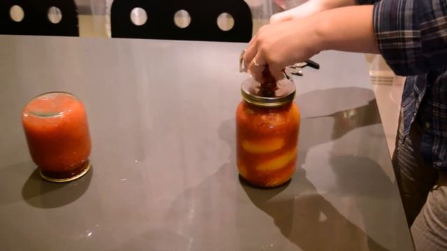 Два подробных рецепта маринованных томатов смотреть онлайн