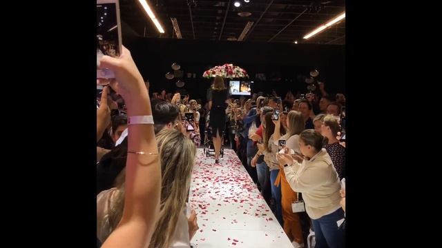 Cybex Fashion Show in Cologne 2019 смотреть онлайн